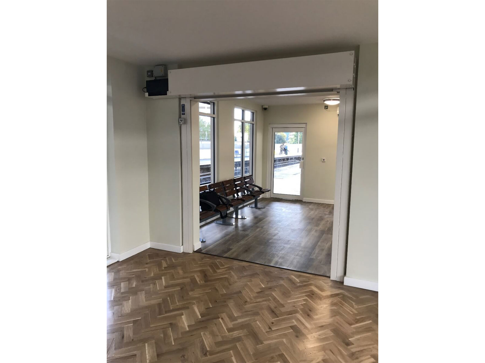 Projects: Elephant & Castle Station - New Platform Waiting Room - TPSS